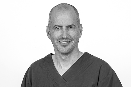 Dr Wayne Shipton